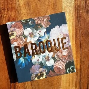 NEW Baroque Palette by Colourpop
